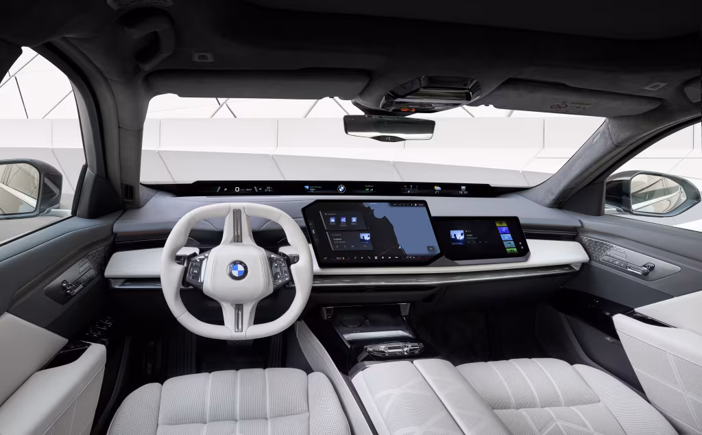 bmw_74061.avif