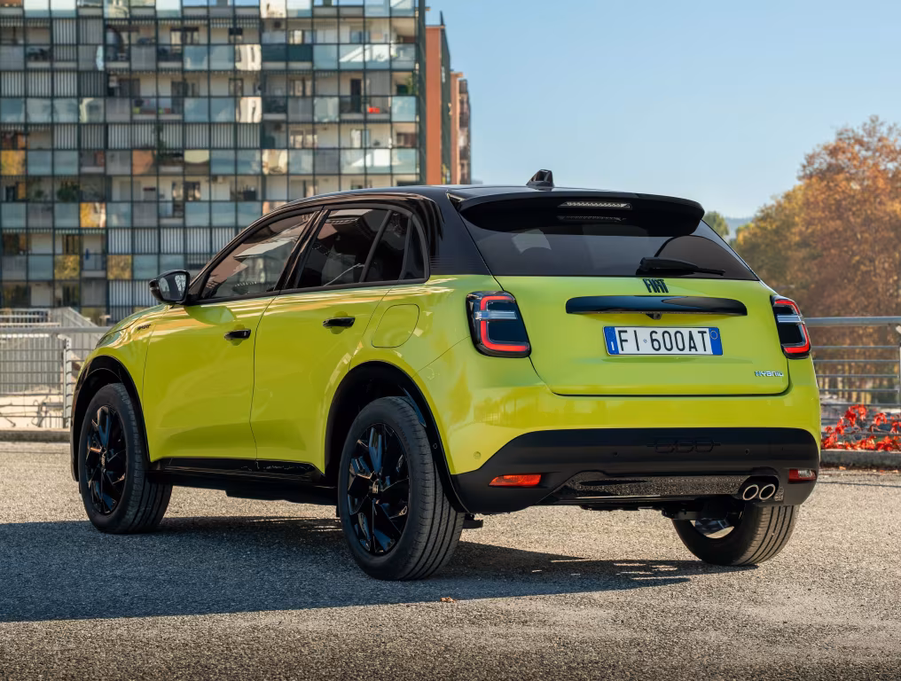 fiat_600_hybrid_sport13_0437034912a70e1b
