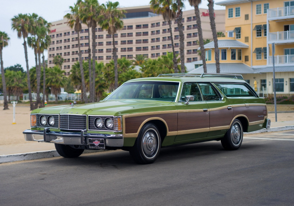 Ford Country Squire 1965