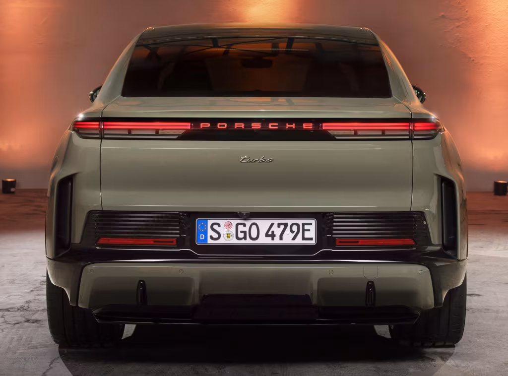 porsche_cayenne_turbo_coupe_electric87_063c03ac0ab207ec.avif