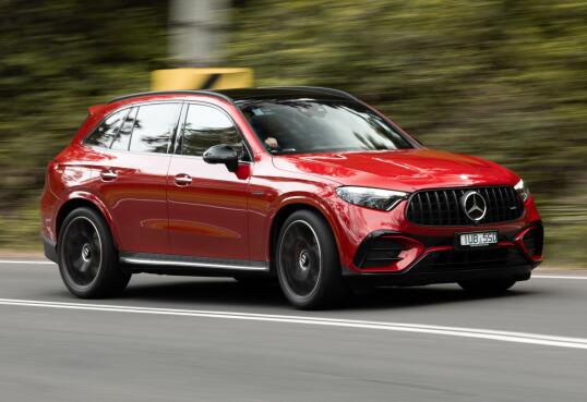 MERCEDES GLC 63 Отзывы