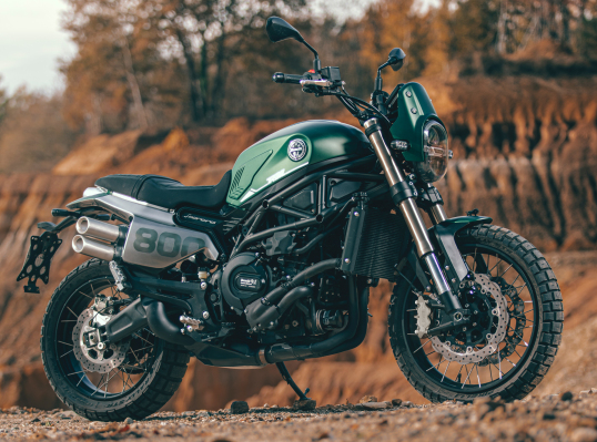Benelli Leoncino 800 Trail