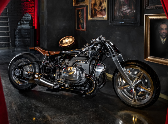 BMW R 18 Magnifica by Radikal Chopper 2022