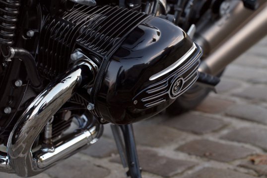 BMW R nineT with Machined Parts by Roland Sands Design K21 2017 20