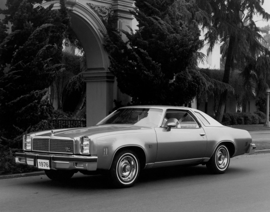 1976 Chevrolet Chevelle Malibu Classic Landau Coupe 1D 37
