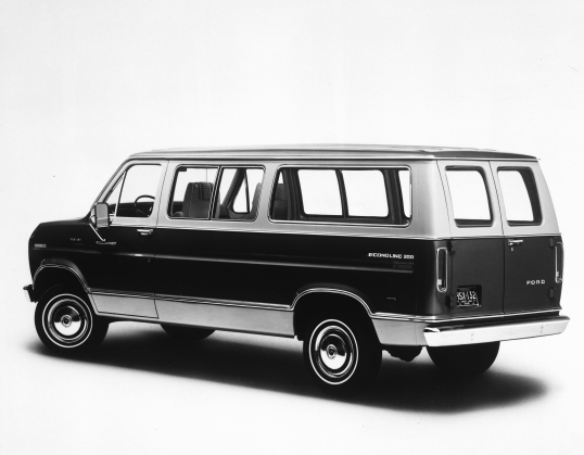 1976 ford 2024 club wagon