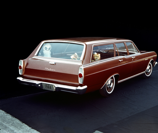 1966 Ford Falcon Futura Station Wagon [North America] (71B)