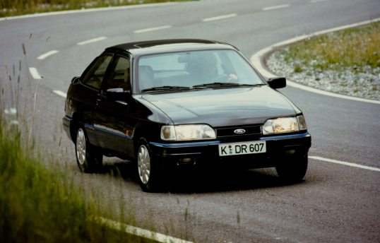 Форд Сиерра XR4I