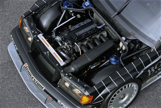 Двигатель Mercedes M102