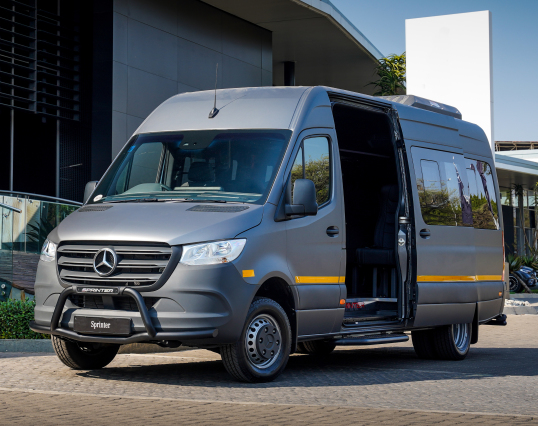 Mercedes van luxe deals