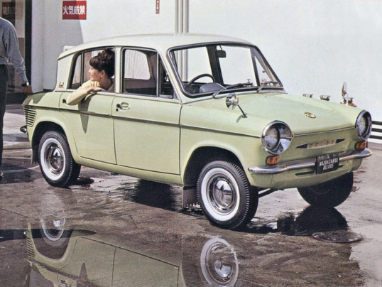 Mazda Carol 360 Deluxe 4-door Sedan (KPDA) '1963–66
