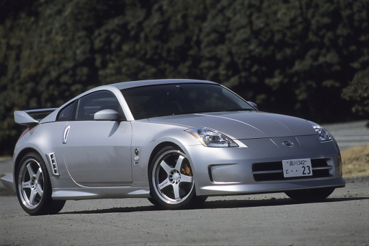 Amazon | fairlady Z 1/18 フェアレディZ Z33 5代目 2002 08