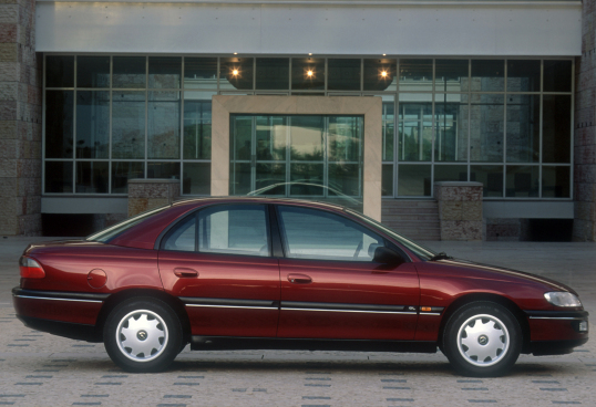 Opel Omega GL B1 1998 99