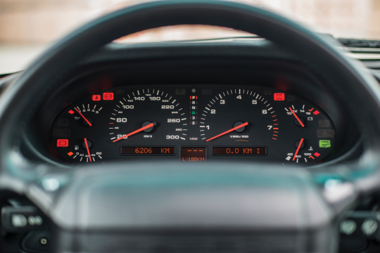 Porsche shop 928 dashboard