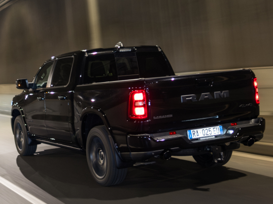 2019 ram 1500 night edition store