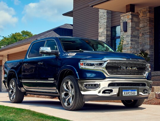 Ram 1500 Limited Crew Cab Latam DT 2023