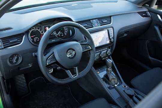 Interior Škoda Octavia RS 4×4 [Worldwide] (5E) '2015–16