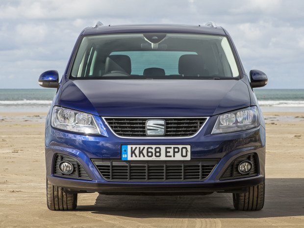 https://s3.wheelsage.org/format/picture/picture-thumb-large/s/seat/alhambra_xcellence/seat_alhambra_xcellence_90_02a4023e0a6907b9.jpg