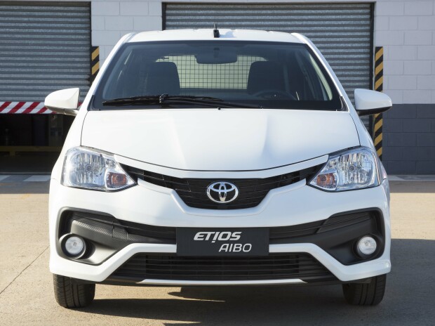 Toyota launches updated versions of Etios, Liva - The Economic Times