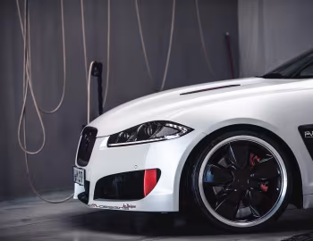 2M-Designs Jaguar XF '2013