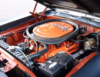 Bajo el capó 1970 Plymouth AAR 'Cuda (BS23)