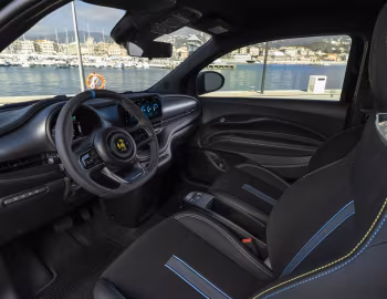 Interior Abarth 500e (394) '2023–pr.