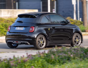 Abarth 500e (394) '2023–pr.