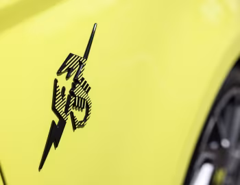 Abarth 500e Turismo [Australia] (394) '2023–pr.
