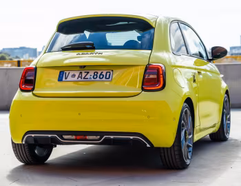 Abarth 500e Turismo [Australia] (394) '2023–pr.
