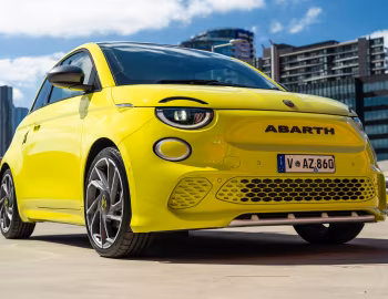 Abarth 500e Turismo [Australia] (394) '2023–pr.