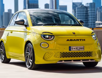 Abarth 500e Turismo [Australia] (394) '2023–pr.