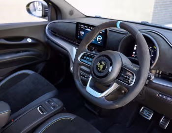 Interior Abarth 500e Turismo [Australia] (394) '2023–pr.