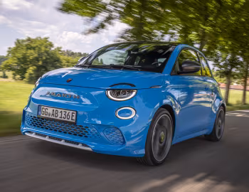 Abarth 500e Turismo [Worldwide] (394) '2023–pr.