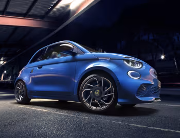 Abarth 500e Turismo Cabrio [Worldwide] (394) '2023–pr.