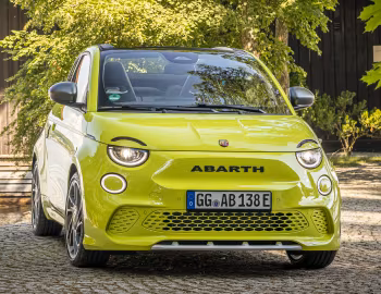 Abarth 500e Turismo Cabrio [Worldwide] (394) '2023–pr.