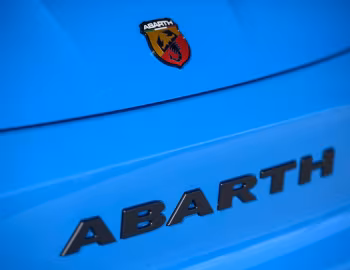 Abarth 500e Turismo Cabrio [Worldwide] (394) '2023–н.ч.
