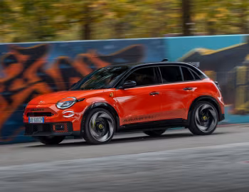 Abarth 600e Competizione (365) '2025–pr.
