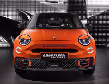 Abarth 600e Competizione (365) '2025–pr.