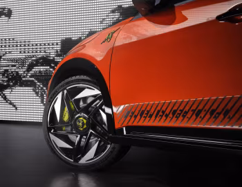 Abarth 600e Competizione (365) '2025–pr.
