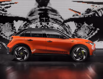 Abarth 600e Competizione (365) '2025–pr.