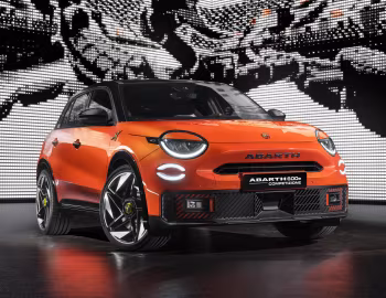 Abarth 600e Competizione (365) '2025–pr.