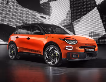 Abarth 600e Competizione (365) '2025–pr.