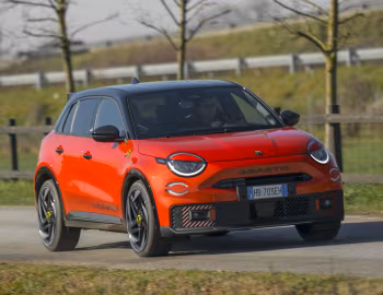 Abarth 600e Competizione Edizione Milano Cortina 2026 [Italy] (365) '2025–26