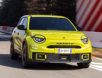 Abarth 600e Turismo [Worldwide] (365) '2024–pr.