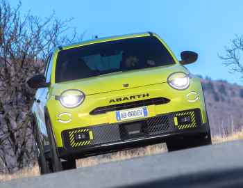 Abarth 600e Turismo [Worldwide] (365) '2024–pr.