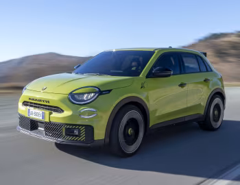 Abarth 600e Turismo [Worldwide] (365) '2024–pr.