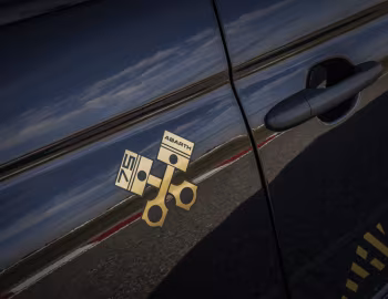 Abarth 695 75° Anniversario (312) '2024