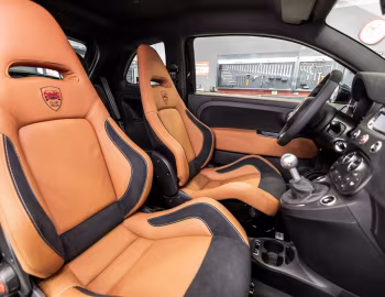Intérieur Abarth 695 Club Italia (312) '2025