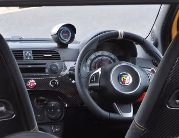 Interior Abarth 695 Tributo Ferrari [Australia] '2011