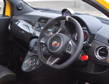 Interior Abarth 695 Tributo Ferrari [Australia] '2011